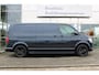 Volkswagen Transporter 2.0 TDI L2H1 4Motion Highline 204pk | Trekhaak | Bijrijdersbank | Achteruitrijcamera | Cruise control | Navi | 18"LMV | Lades in laadruimte