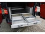 Volkswagen Transporter 2.0 TDI L2H1 4Motion Highline 204pk | Trekhaak | Bijrijdersbank | Achteruitrijcamera | Cruise control | Navi | 18"LMV | Lades in laadruimte