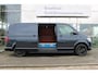 Volkswagen Transporter 2.0 TDI L2H1 4Motion Highline 204pk | Trekhaak | Bijrijdersbank | Achteruitrijcamera | Cruise control | Navi | 18"LMV | Lades in laadruimte
