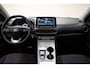 Hyundai Kona Electric EV Comfort 64 kWh 3-fase [ Navi Adapt.cruise Camera Apple/Android ]