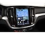 Volvo V60 2.0 B3 Core Aut. [ LED Adapt.cruise Stoel-en stuurverwarming ]