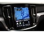 Volvo V60 2.0 B3 Core Aut. [ LED Adapt.cruise Stoel-en stuurverwarming ]