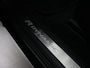 Land Rover Range Rover Evoque 1.5 P300e AWD BRONZE COLLECTION R DYNAMIC + PANORAMA | TREKHAAK | MERIDIAN | 20 INCH