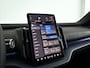 Volvo EX30 Cross Country P5 Long Range Ultra Europa 69 kWh | Panoramadak | 360° camera | Harman Kardon | Stoel- en stuurverwarming