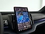 Volvo EX30 Cross Country P5 Long Range Ultra Europa 69 kWh | Panoramadak | 360° camera | Harman Kardon | Stoel- en stuurverwarming