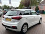 Hyundai i20 1.0 T-GDI Comfort App-Connect Navi Clima Cruise Camera Trekhaak NL-Auto NAP Dealeronderhouden!