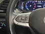 Volkswagen T-Roc 1.5 TSI R-Line Black Style | Trekhaak | IQ Light | Panoramadak | Camera | Adaptive cruise | Keyless |