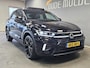 Volkswagen T-Roc 1.5 TSI R-Line Black Style | Trekhaak | IQ Light | Panoramadak | Camera | Adaptive cruise | Keyless |