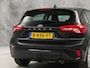 Ford Focus 1.0 EcoBoost Sport (APPLE CARPLAY, CAMERA, LM VELGEN, TREKHAAK, SPORTSTOELEN, CRUISE, PARKEERSENSOREN, NIEUWSTAAT)