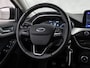 Ford Focus 1.0 EcoBoost Sport (APPLE CARPLAY, CAMERA, LM VELGEN, TREKHAAK, SPORTSTOELEN, CRUISE, PARKEERSENSOREN, NIEUWSTAAT)