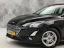 Ford Focus 1.0 EcoBoost Sport (APPLE CARPLAY, CAMERA, LM VELGEN, TREKHAAK, SPORTSTOELEN, CRUISE, PARKEERSENSOREN, NIEUWSTAAT)