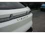 Lynk & Co 08 1.5 Business Edition | 200km Hybride | High Beam LED | Panoramadak | 360° Camera | 19 inch velgen | Stoelverwarming | Akoestisch glas | Bestuurdersstoel met geheugen | Sfeerverlichting | Apple Carplay | Dodehoekassistent | Adaptive Cruise Contol | Keyless Entry