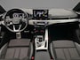 Audi A4 Limousine 40 TFSI quattro S edition Competition | Sportonderstel | Panoramadak | Camera | Trekhaak | Adapt Cruise | Audi Virtual Cockpit | Ambient Lichtpakket
