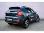 Volvo XC40 2.0 B4 Plus Dark | Trekhaak | Achteruitrijcamera | Parkeersensoren | Harman Kardon Audio | Keyless Entry | Elektrische Achterklep | Elektrisch Verstelbare Voorstoelen | Cruise Control Adaptief | BLIS | Google Navigatie | Apple Carplay | Android Auto | Lichtmetalen Velgen 20 inch