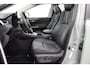 Toyota RAV4 2.5 Hybrid AWD ADVENTURE | Panoramadak | Trekhaak | Treeplanken | Leder | Dodehoek detectie | JBL | 360 camera | Stoelverwarming | Keyless | Apple Carplay / Android Auto | Adaptive Cruise | 19 inch