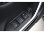 Toyota RAV4 2.5 Plug-in Hybrid AWD Bi-Tone Plus | Panoramadak | Trekhaak | Apple Carplay / Android Auto | 360 camera | Leder | Stoelverwarming/-ventilatie | Dodehoek detectie | Head-up display | Digitale binnenspiegel | 19 inch