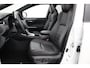 Toyota RAV4 2.5 Plug-in Hybrid AWD Bi-Tone Plus | Panoramadak | Trekhaak | Apple Carplay / Android Auto | 360 camera | Leder | Stoelverwarming/-ventilatie | Dodehoek detectie | Head-up display | Digitale binnenspiegel | 19 inch