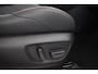 Toyota RAV4 2.5 Plug-in Hybrid AWD Bi-Tone Plus | Panoramadak | Trekhaak | Apple Carplay / Android Auto | 360 camera | Leder | Stoelverwarming/-ventilatie | Dodehoek detectie | Head-up display | Digitale binnenspiegel | 19 inch