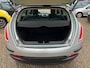Lancia Delta 1.4-16V Argento(st-bekr,clima,cruise,6versn,bj08,2599,-)