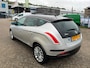 Lancia Delta 1.4-16V Argento(st-bekr,clima,cruise,6versn,bj08,2599,-)