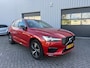 Volvo XC60 2.0 B4 R-DESIGN R-Design Pano I HUD I All-in prijs!