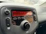 Toyota Aygo 1.0 VVT-i x | SLECHTS 42.409 KM | ELEK.RAMEN | CENTRALE VERGR. | UPGRADE MOGELIJK |