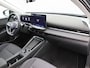 Volkswagen T-Roc 1.5 eTsi 150 Pk Life First Edition | Stoel/Stuurverwarming | Adaptive Cruise | Camera | Trekhaak | Climatronic | 17 Inch | 5.843 Km !!