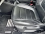 Renault Captur 1.3 TCe Initiale Paris Automaat / Dealer onderhouden / Panorama dak / 1.500 kg trekgewicht / Leder / 17"LM wielen /  BOSE audio /