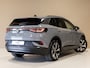 Volkswagen ID.4 Family 77 kWh SOH 92% / 204pk / NAP / Warmtepomp / Panorama dak / Achteruitrij camera / Stoelverwarming /
