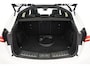 Jaguar E-Pace 1.5 P300e AWD R-Dynamic SE Blackpack [ SoH 97,7% | Panorama Stoelventilatie Camera Apple/Android ]