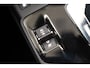 Jaguar E-Pace 1.5 P300e AWD R-Dynamic SE Blackpack [ SoH 97,7% | Panorama Stoelventilatie Camera Apple/Android ]