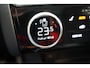 Jaguar E-Pace 1.5 P300e AWD R-Dynamic SE Blackpack [ SoH 97,7% | Panorama Stoelventilatie Camera Apple/Android ]