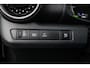 Toyota C-HR / C-HR+ 2.0 Plug-in Hybrid 220 Dynamic | fabrieksnavi | Apple carplay | Android Auto | Stoel- en stuur verwarming |