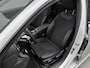 Mercedes-Benz A-klasse 180 AMG Line | Panoramadak | BURMESTER |