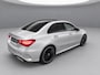 Mercedes-Benz A-klasse 180 AMG Line | Panoramadak | BURMESTER |
