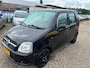 Opel Agila 1.2-16V Essentia(st-bekr,trekhaak,bj04,1199,-)