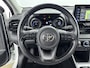 Toyota Yaris 1.5 VVT-i Dynamic | Navi | Lichtmetalen Velgen | Parkeercamera | Apple Carplay/Android Auto | Chroompakket |