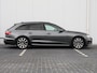Audi A4 Avant 35 TFSI S edition Competition | Zwenkbare Trekhaak | Panorama Dak | Navi | Full LED | Camera | Zwart optiek | Elektrische Klep | Fabrieksgarantie t/m 25/3/2028 of 100.000 km |