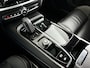 Volvo V60 T6 Plug-in hybrid AWD Plus Dark | Panoramadak | Parkeercamera | Stoel- en Stuurverwarming | Trekhaak