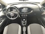 Toyota Aygo X 1.0 VVT-i MT Play | Carplay/Android auto| Achteruitrijcamera| Airco| All Season banden| Adaptieve cruise control| Dealer onderhouden