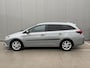 Toyota Auris 1.8 Hybrid Executive|Trekhaak|NL-Auto