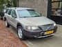 Volvo V70 XC70 2.4 D5 AWD Geartronic Titanium | Autom | Leer | Clima |