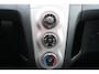 Toyota Yaris 1.3 VVTi Sol 87pk 5drs | 1e-Eigenaar | Airco | Trekhaak | NAP | Radio CD