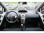 Toyota Yaris 1.3 VVTi Sol 87pk 5drs | 1e-Eigenaar | Airco | Trekhaak | NAP | Radio CD
