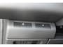 Peugeot 3008 1.2-130pk Turbo Allure. Nette, complete en goed onderhouden hoogzitter ! Autm. airco dual, xenon verl., panoramadak, metallic lak, trekhaak, LM wielen, navigatie, head-up display, r/cd i.c.m. JBL-soundsyst., cruise cntrl, bluetooth tel. voorb.