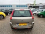 Ford Fusion 1.6-16V Centennial(st-bekr,airco,elektr-pakket,bj04,2199,-)