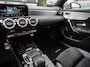 Mercedes-Benz A-klasse 200 Business Solution AMG | Widescreen | Camera | Carplay | 19" LMV