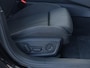 Audi A6 Avant 45 TFSI Business edition 265pk | Camera | Trekhaak | Elektrische stoelen | Geh. stoelen