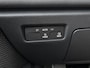 Volkswagen Passat Variant 1.5 eTSI Business Navigatie Apple Carplay Android Auto Camera Parkeerhulp Adaptive Cruise Control Stoel- en stuurverwarming  Virtual Cockpit Climate Control Lichtmetalen velgen