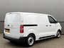 Opel Vivaro-e Electric GB EV 75 kWh 136pk L2 I SOH 98% | Airconditioning | Bijrijdersbank | Onboard lader 11Kw - 3 fase | Geïsoleerde comfort scheidingswand | Surround View pakket